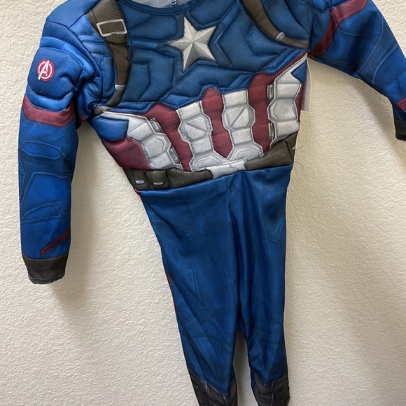Captain America Costume size 2T - Picture 3 of 4